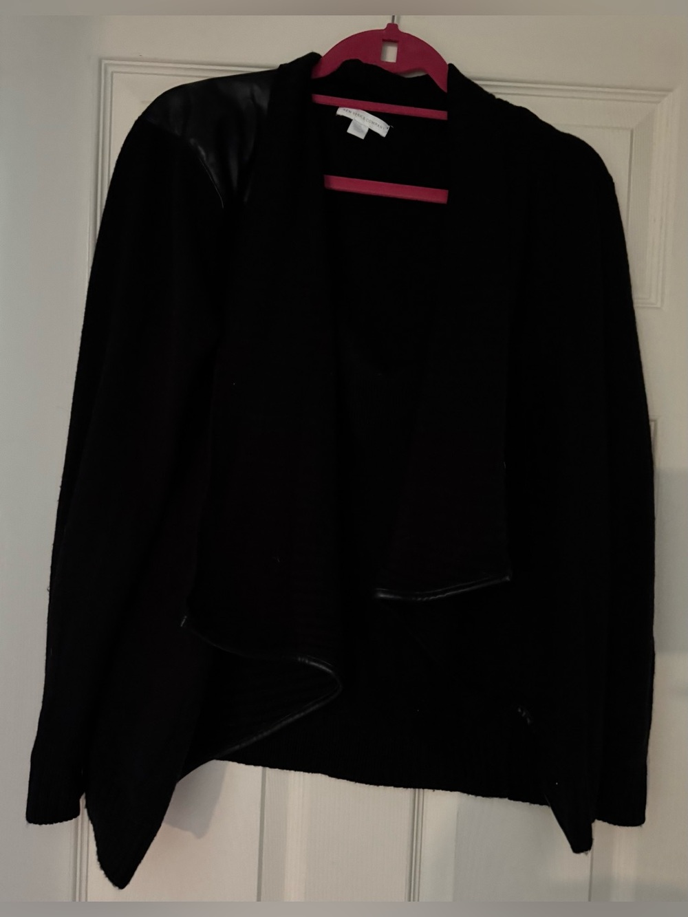 New York & Company- Black Open-Front Waterfall Cardigan / Size Large